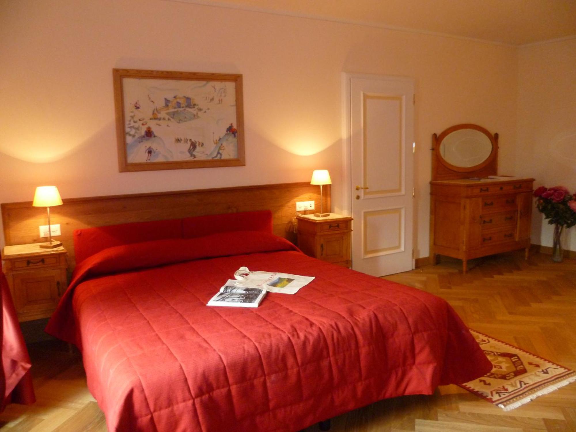 Maloja Palace Suites CO2-Neutral Habitación foto